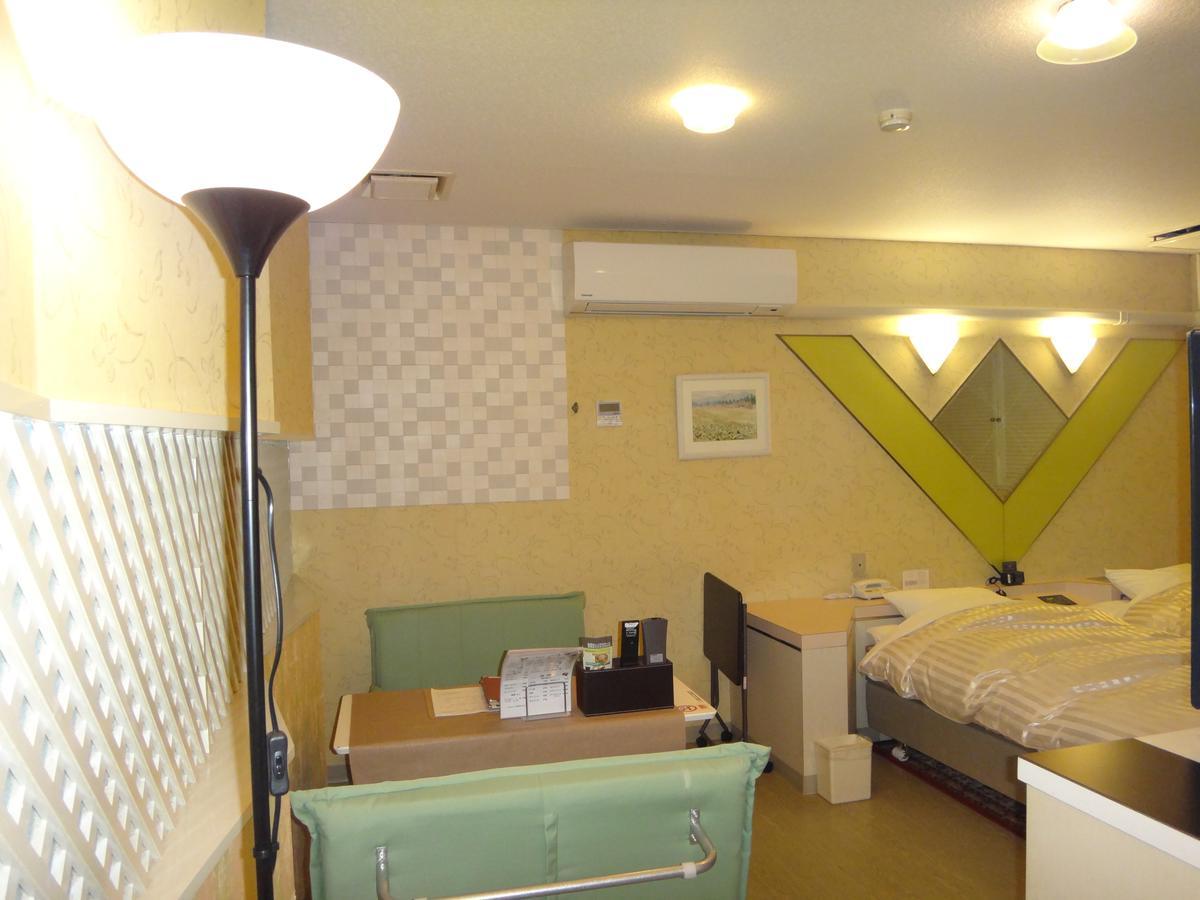 Utility Hotel Coo Yokoshibahikari Exteriör bild